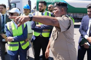 وزير الاقتصاد والتجارة يتابع تسريع الإفراج عن البضائع وخفض أسعار السلع