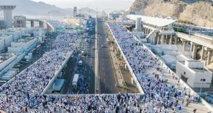 ضيوف الرحمن يتوافدون على مشعر منى في يوم التروية