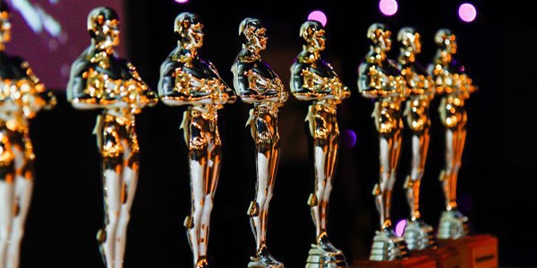 الأوسكار تضع قيودًا جديدة على الذكاء الاصطناعي في الأعمال السينمائية