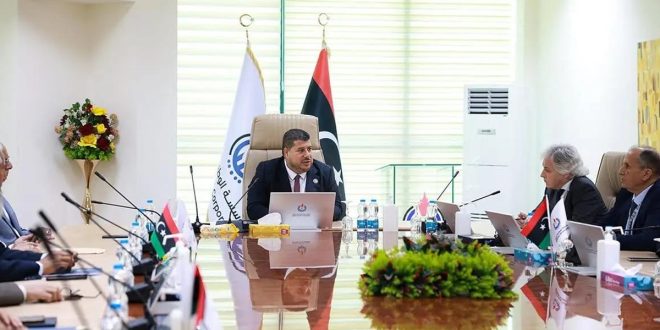 المؤسسة النفط توقع اتفاقيات إنتاج مع شركات عالمية