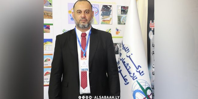 مدير مكتب الإعلام وتقنية المعلومات بمركز الاستشعار عن بعد وعلوم الفضاء المهندس أنس المشري