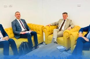 ليبيا وفرنسا تبحثان تعزيز التعاون الصحي وتوسيع التوأمة وتوطين العلاج داخل البلاد