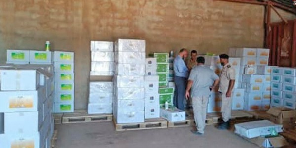 ضبط مبيدات محظورة وإغلاق مخازن بنغازي