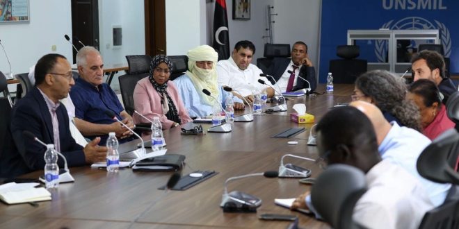 اجتماع نائبة الممثلة الخاصة للأمين العام للأمم المتحدة ستيفاني خوري مع قيادات وممثلي إقليم فزان في مقر بعثة الأمم المتحدة للدعم في ليبيا.