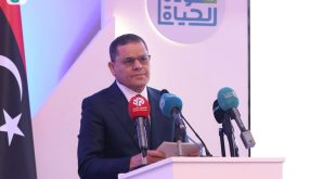 رئيس حكومة الوحدة الوطنية عبدالحميد الدبيبة يلقي كلمة خلال فعاليات الحوارية الوطنية للإسكان والتمويل العقاري بحضور وسائل الإعلام