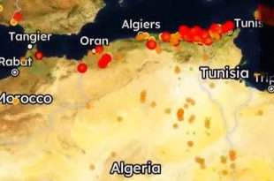 خريطة لشمال أفريقيا تعرض نقاطًا حمراء وبرتقالية تمثل بؤر حرائق، مع تركز واضح على امتداد الساحل الشمالي، خاصة في الجزائر وتونس.