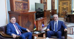 عبدالحميد الدبيبة يلتقي محافظ مصرف ليبيا المركزي ناجي عيسى لبحث الأوضاع المالية وتطبيق الاتفاق التنموي الموحد.