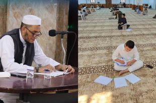 ​صورة مركبة تظهر طلاباً يراجعون حفظ القرآن الكريم داخل قاعة تدريبية وإلى جانبهم معلم يتابع سير دورة «إعداد» التأهيلية لامتحان الإجازة.