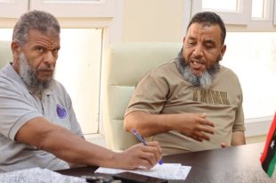 بلدية غدامس تبحث معالجة اختناقات شبكة الكهرباء