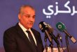 محافظ مصرف ليبيا المركزي ناجي عيسى يتحدث خلال مؤتمر صحفي حول قفزة المعاملات الرقمية في ليبيا.