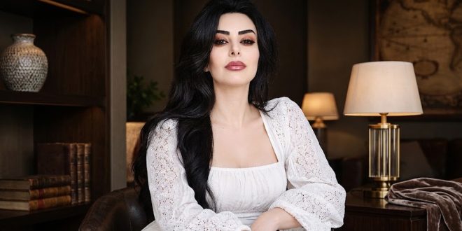 فاطما خضر: قصائدي مرآة لعبثية الحرب وصوت لقلق الأنثى