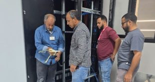 أعمال تجهيز صالة مطار شركة سرت بمنظومة اتصالات رقمية
