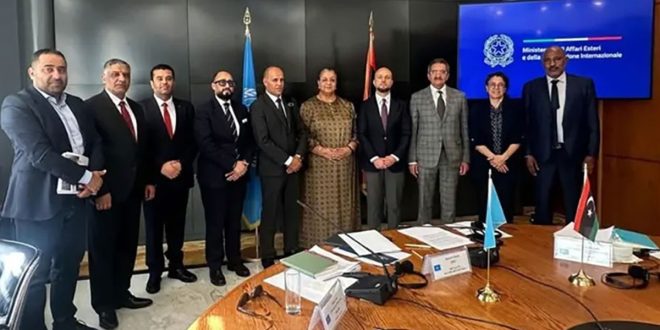 جانب من اجتماع ممثلين عن الأطراف الليبية في إطار محادثات 4+4